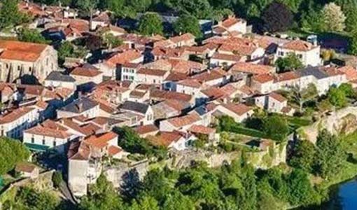 吕梁回乡建别墅为什么一定要选专业乡墅公司